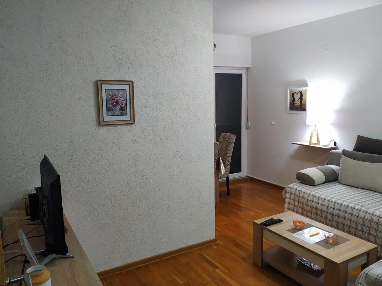 Apartman Vanja Подгорица Экстерьер фото